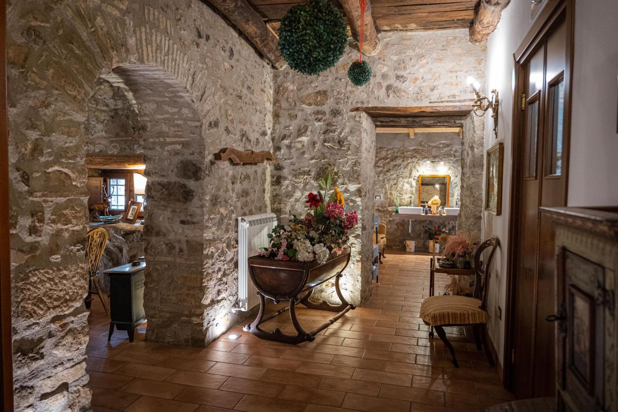 Hostal Country Relais La Torretta Baronale San Giorgio del Sannio Exterior foto