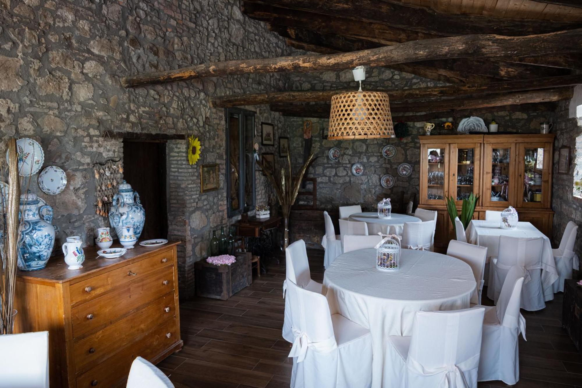 Hostal Country Relais La Torretta Baronale San Giorgio del Sannio Exterior foto