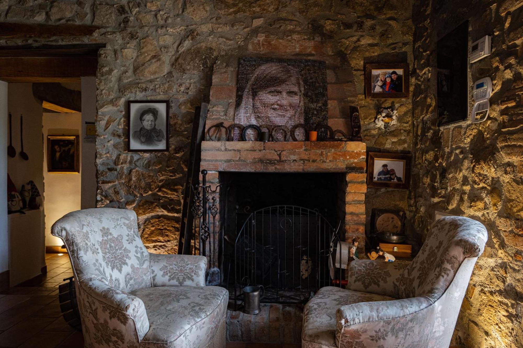 Hostal Country Relais La Torretta Baronale San Giorgio del Sannio Exterior foto