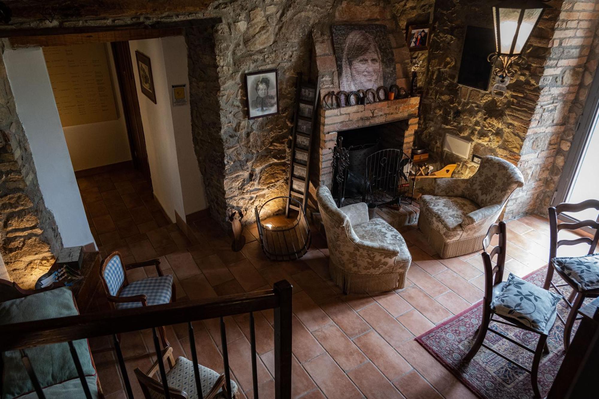 Hostal Country Relais La Torretta Baronale San Giorgio del Sannio Exterior foto