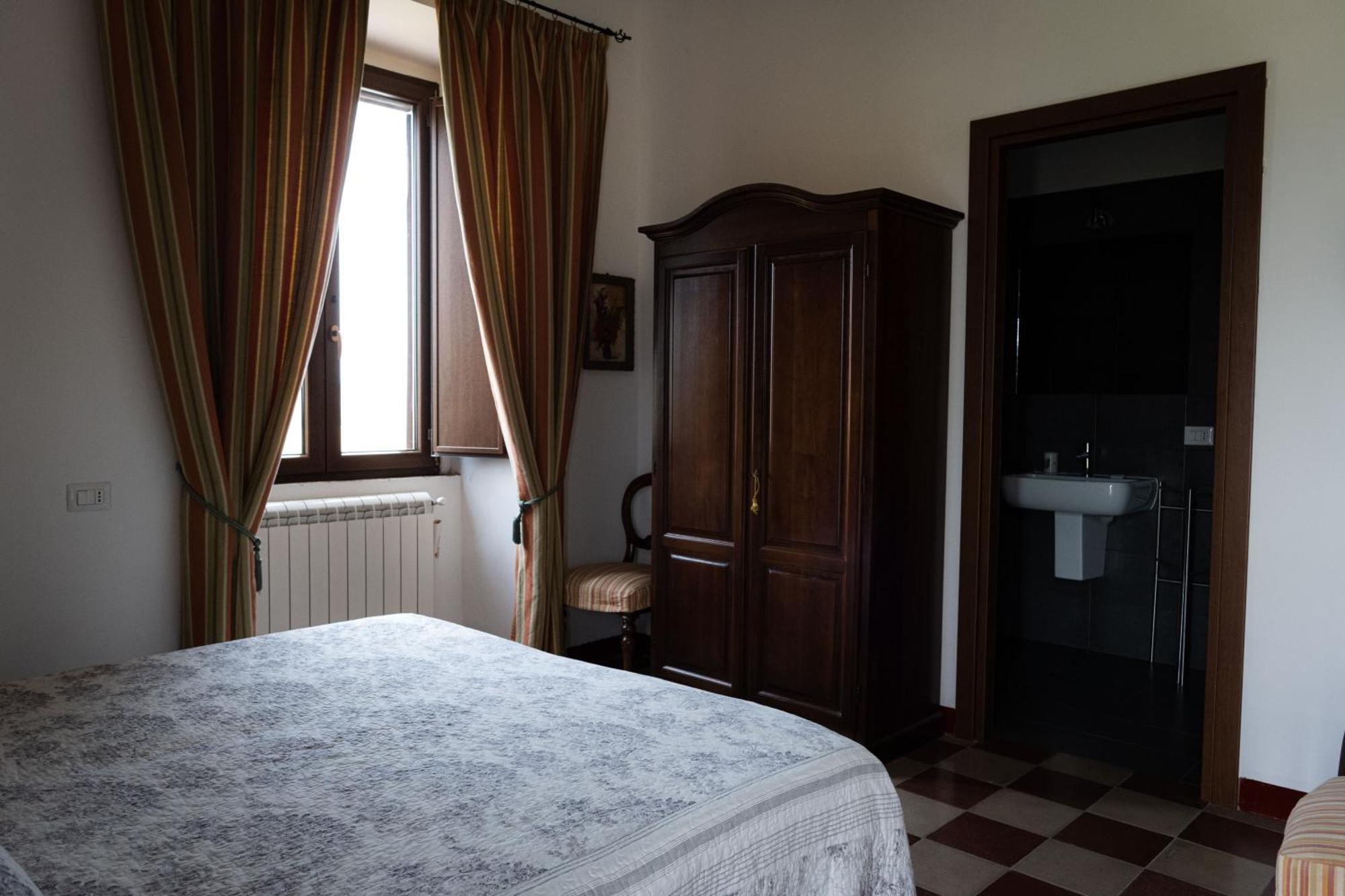 Hostal Country Relais La Torretta Baronale San Giorgio del Sannio Exterior foto